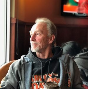 Meet your Posher, Eric